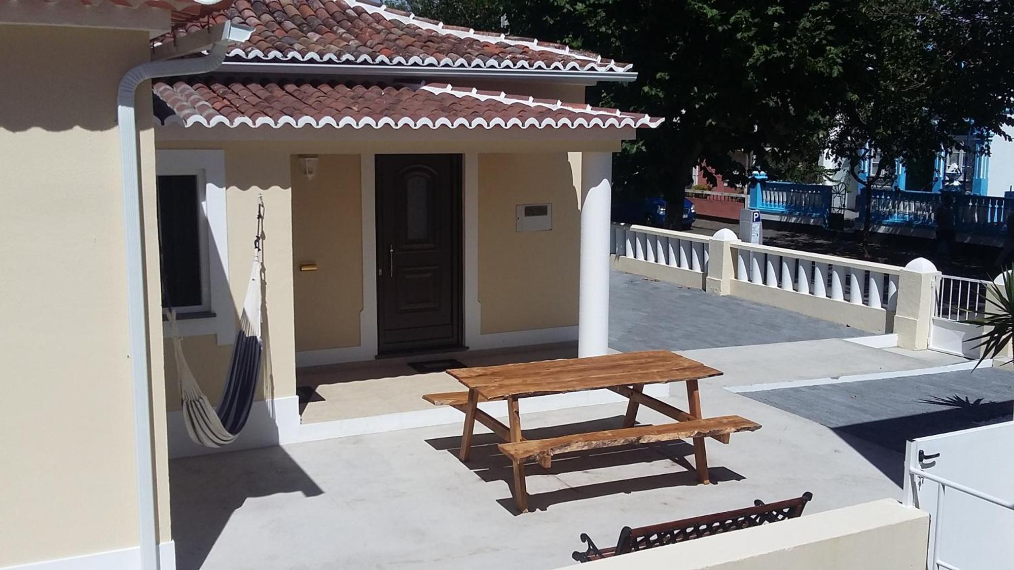 Hospedaria Isaias Angra do Heroismo Luaran gambar